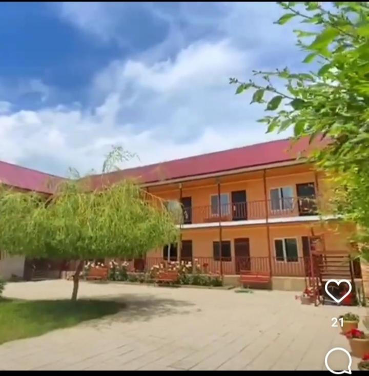 Altynai Guest House Чолпон-Ата Экстерьер фото